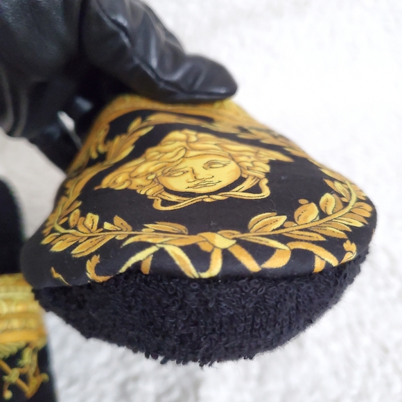 Versace Medusa Slippers - Picture 5 of 15
